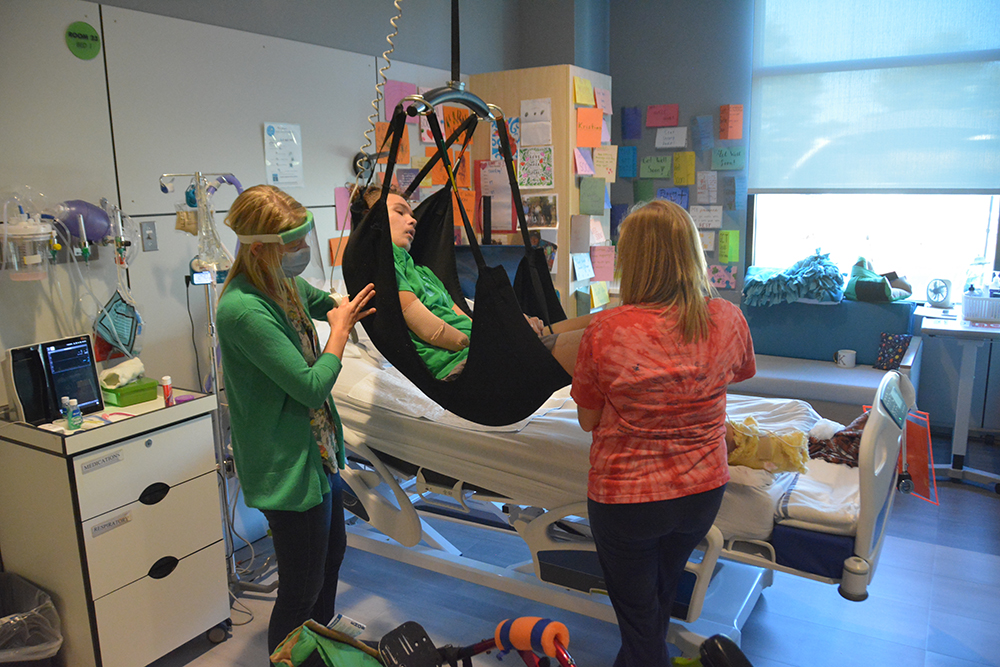 Ameren Corporation Charitable Trust Donates Patient Lifts