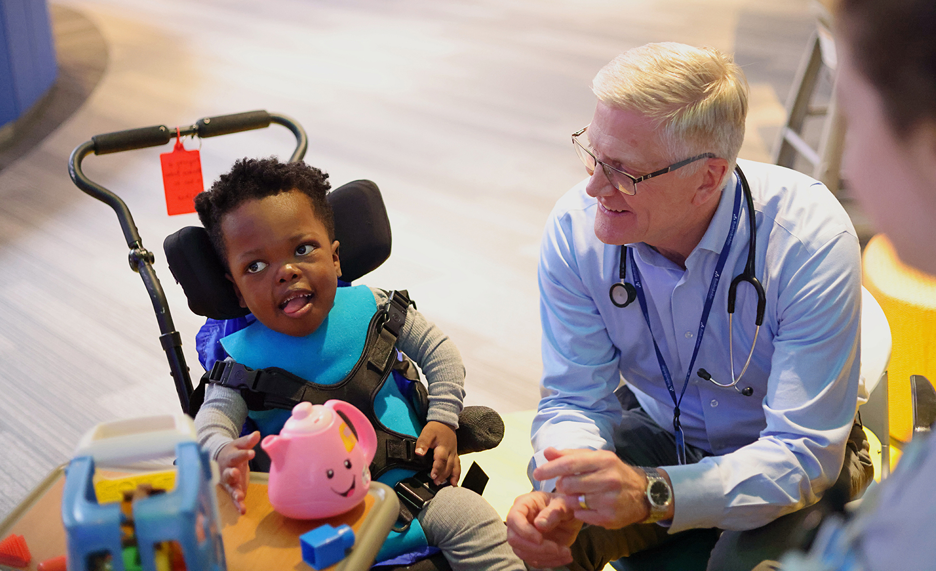 Nick Holekamp, MD, with patient